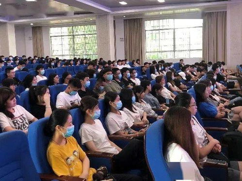 信息工程學院召開2018級電子商務專業企業實訓課程安排宣講會，聚焦電子商務信息咨詢實踐能力培養